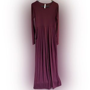 NWOT Zenana Maroon Floor Length Cotton Dress with Pockets M